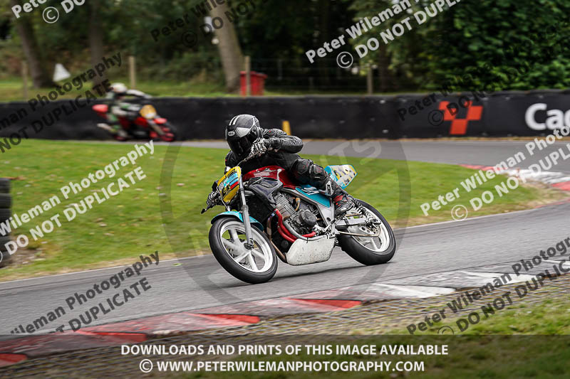 cadwell no limits trackday;cadwell park;cadwell park photographs;cadwell trackday photographs;enduro digital images;event digital images;eventdigitalimages;no limits trackdays;peter wileman photography;racing digital images;trackday digital images;trackday photos